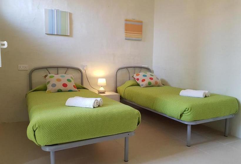 پانسیون Mizzi 87