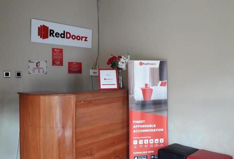 بنسيون Reddoorz Syariah Near Universitas 17 Agustus Banyuwangi