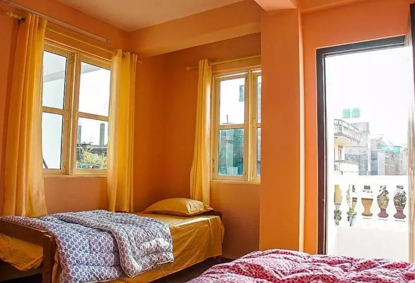 هاستل Durbar Square Backpackers Inn