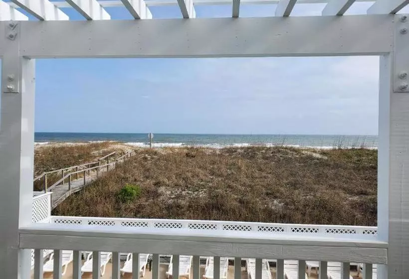 ユースホステル The Savannah Inn