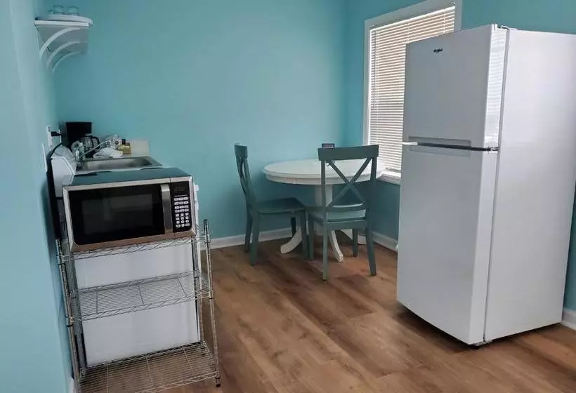 ユースホステル The Savannah Inn