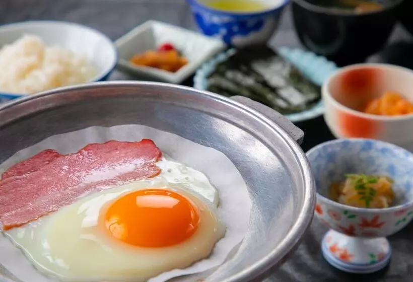 Hotelli Omuta Heights