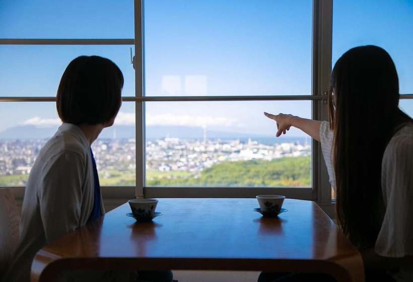 فندق Omuta Heights