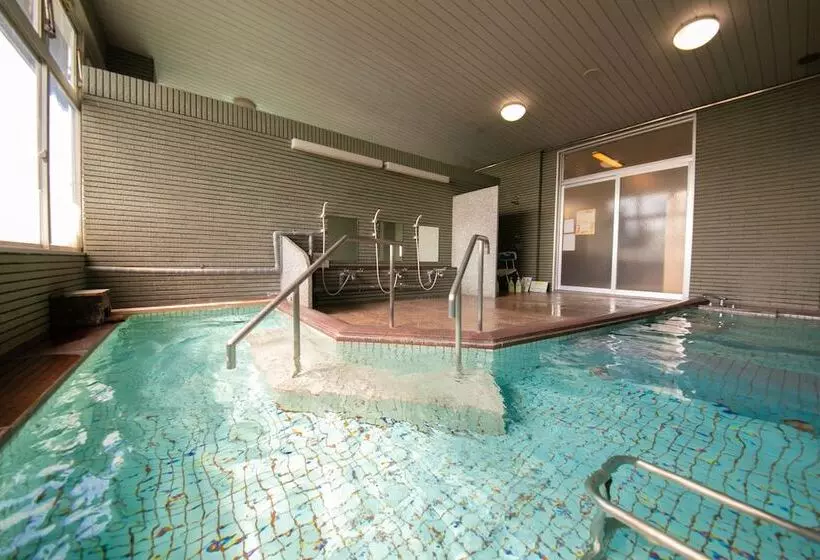 Hotelli Omuta Heights