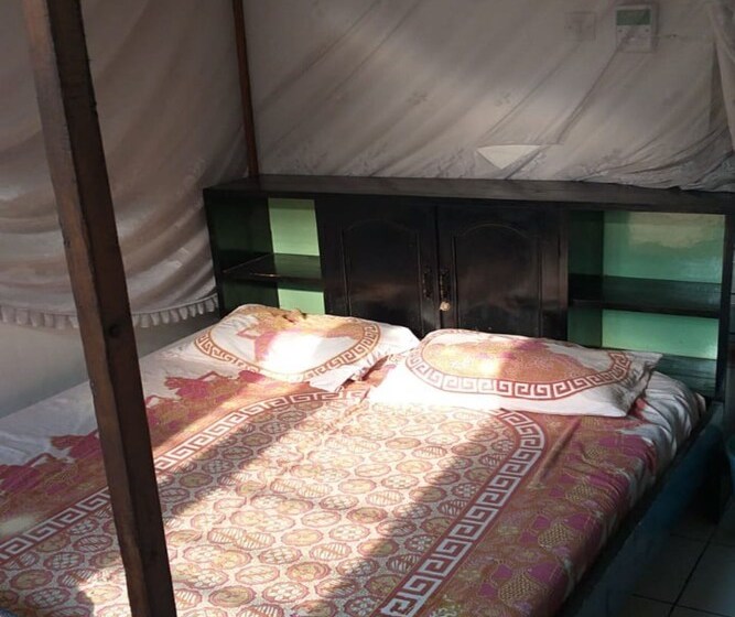 호텔 Oyo 1782 Lotus Residence