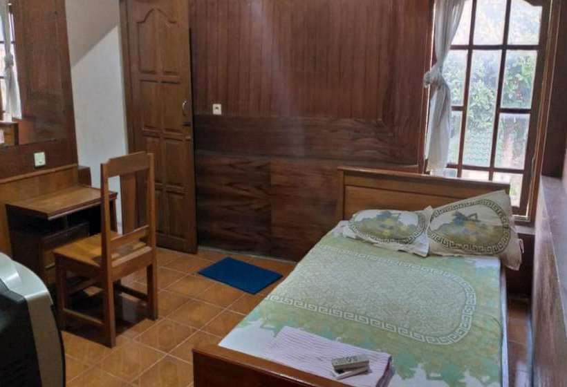 호텔 Oyo 1782 Lotus Residence