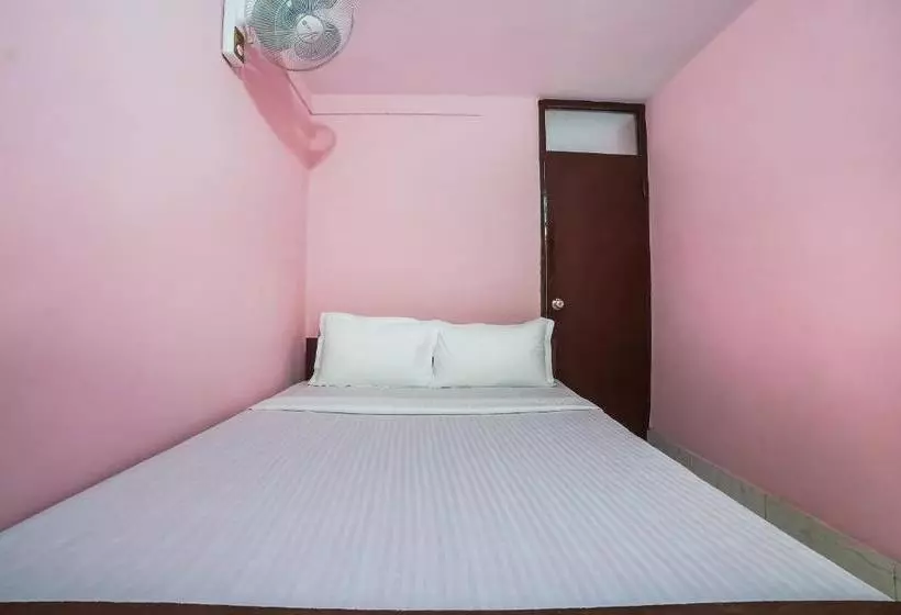 ホテル Spot On 44237 Ganpati Guest House