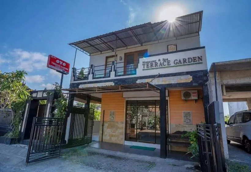 هتل Terrace Garden Homestay And Spa