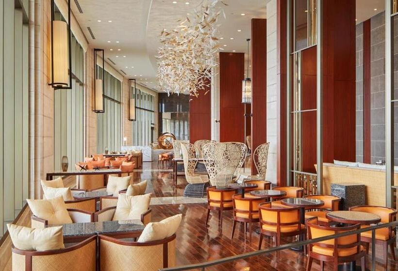 Отель The Tsubaki Tower