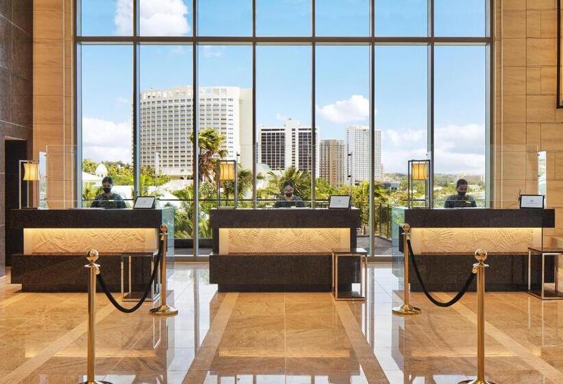 Отель The Tsubaki Tower