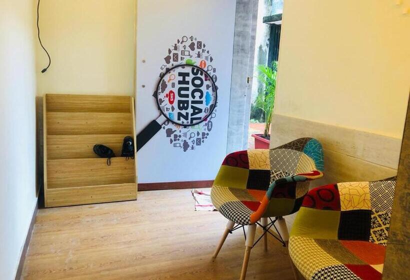 Social Hubz Hostel