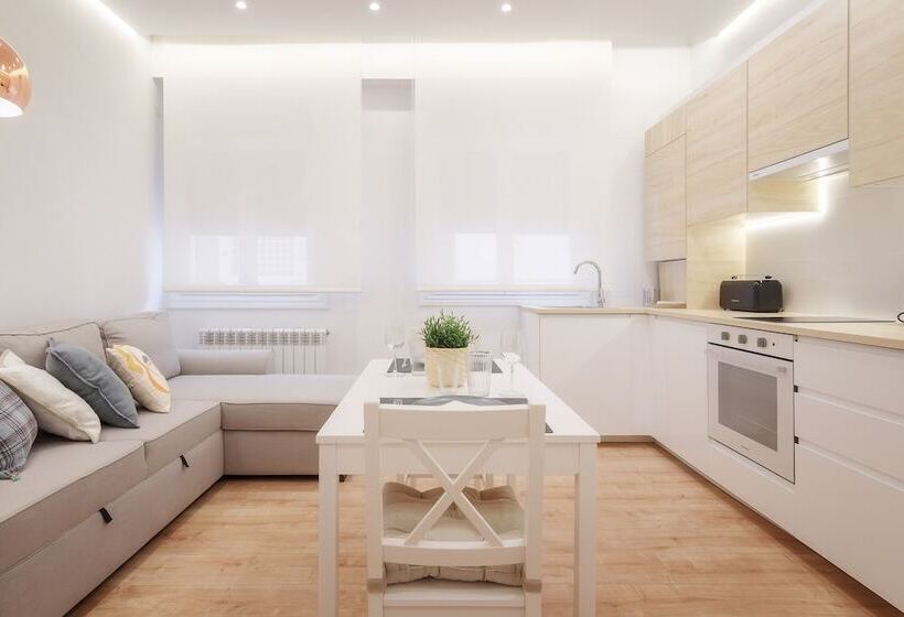 Apartamento Reformado Con Encanto By Theurbanhosts