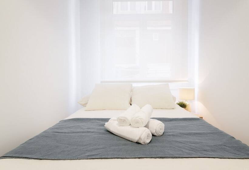 Apartamento Reformado Con Encanto By Theurbanhosts