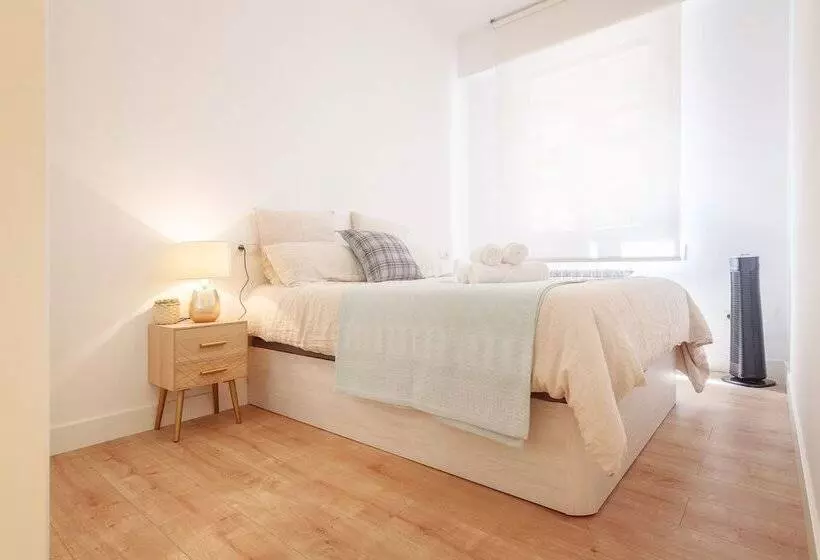 Apartamento Reformado Con Encanto By Theurbanhosts