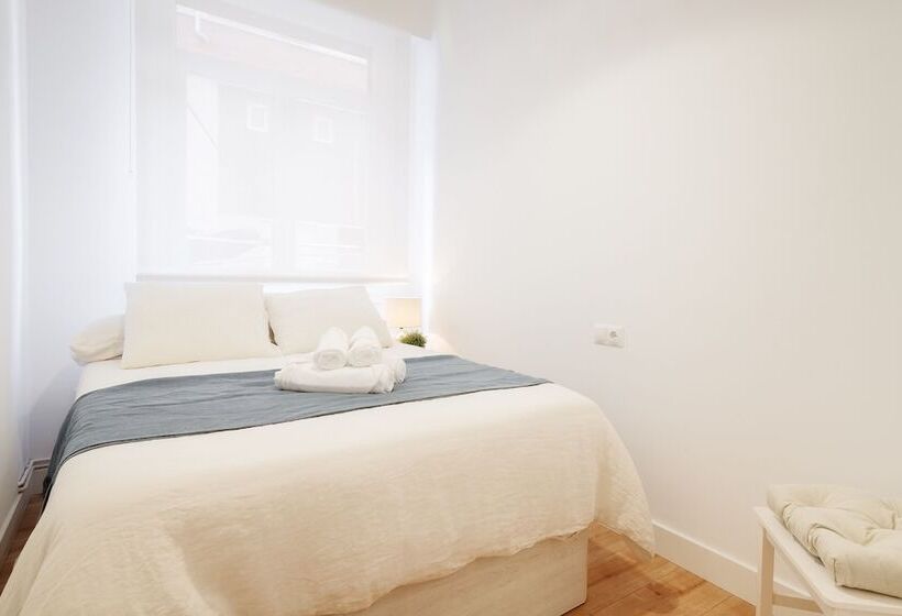 Apartamento Reformado Con Encanto By Theurbanhosts