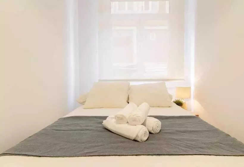 Apartamento Reformado Con Encanto By Theurbanhosts