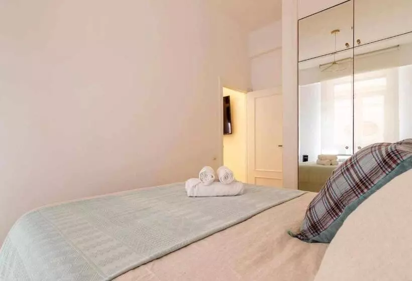 Apartamento Reformado Con Encanto By Theurbanhosts