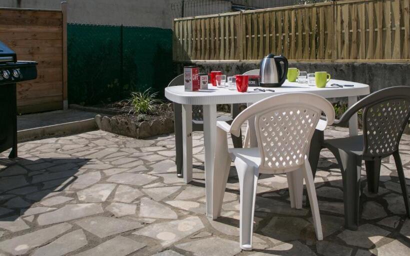 Appartement Avec Terrasse