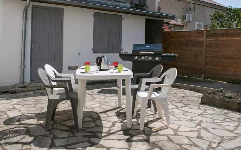 Appartement Avec Terrasse