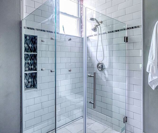 Hatch House Bed & Breakfast