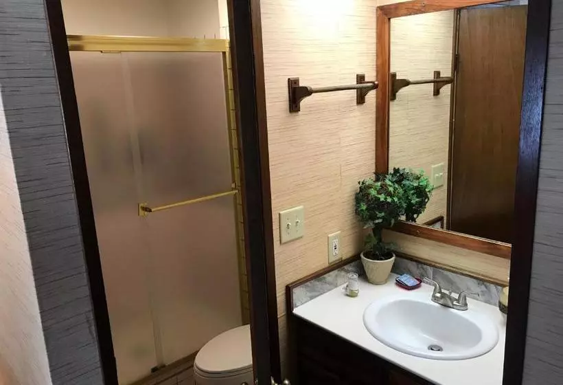 Aamiaismajoitus (B&B) Hale Maluhia Country Inn