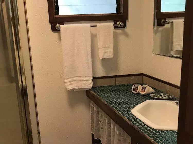 Aamiaismajoitus (B&B) Hale Maluhia Country Inn