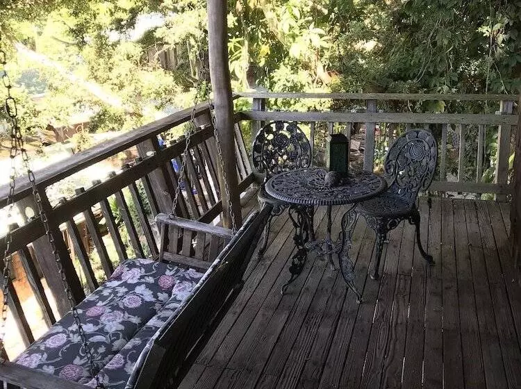 Aamiaismajoitus (B&B) Hale Maluhia Country Inn