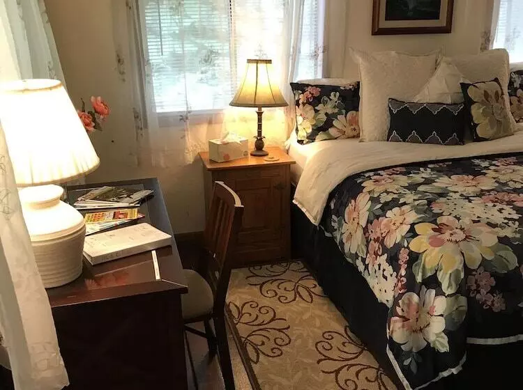 Aamiaismajoitus (B&B) Hale Maluhia Country Inn