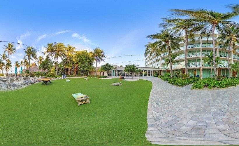 Отель Amara Cay Resort