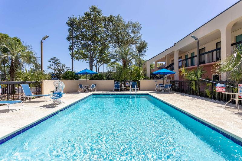 فندق Baymont By Wyndham Tallahassee