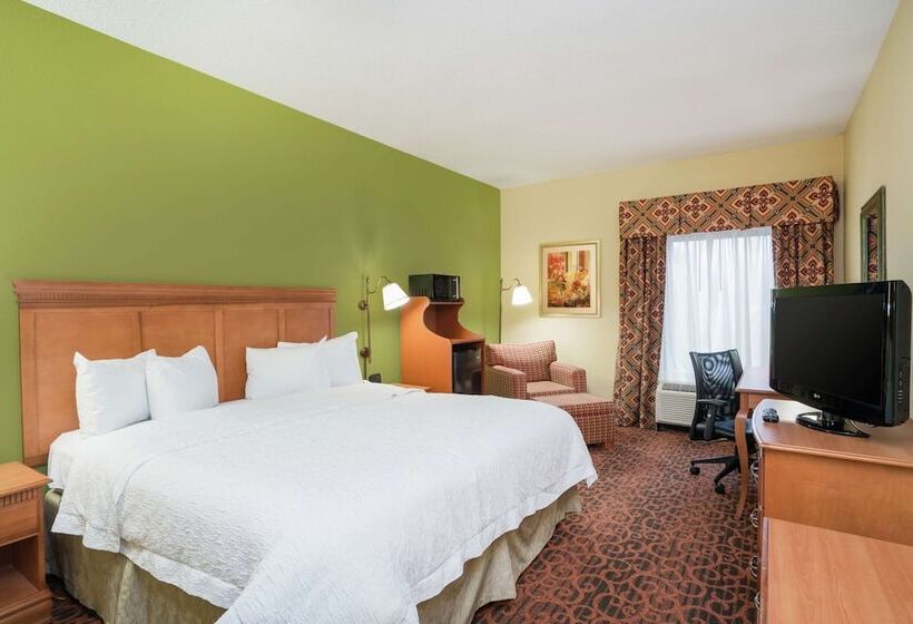 فندق Hampton Inn Bardstown