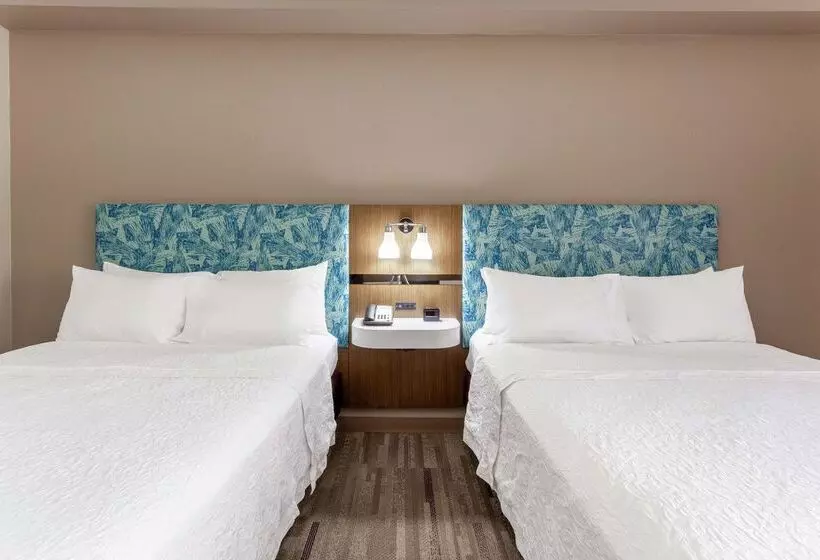 בית מלון כפרי Hampton Inn Biloxi Ocean Springs