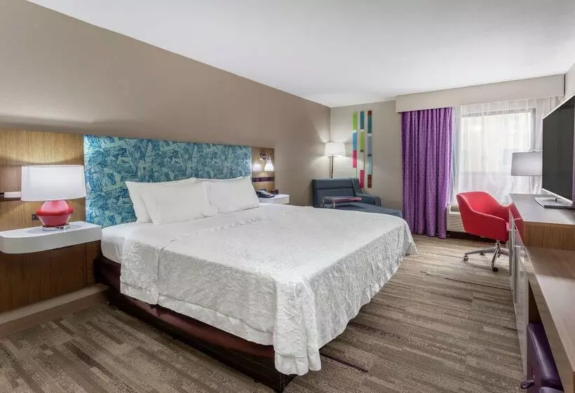 בית מלון כפרי Hampton Inn Biloxi Ocean Springs