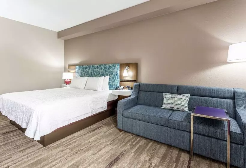 בית מלון כפרי Hampton Inn Biloxi Ocean Springs