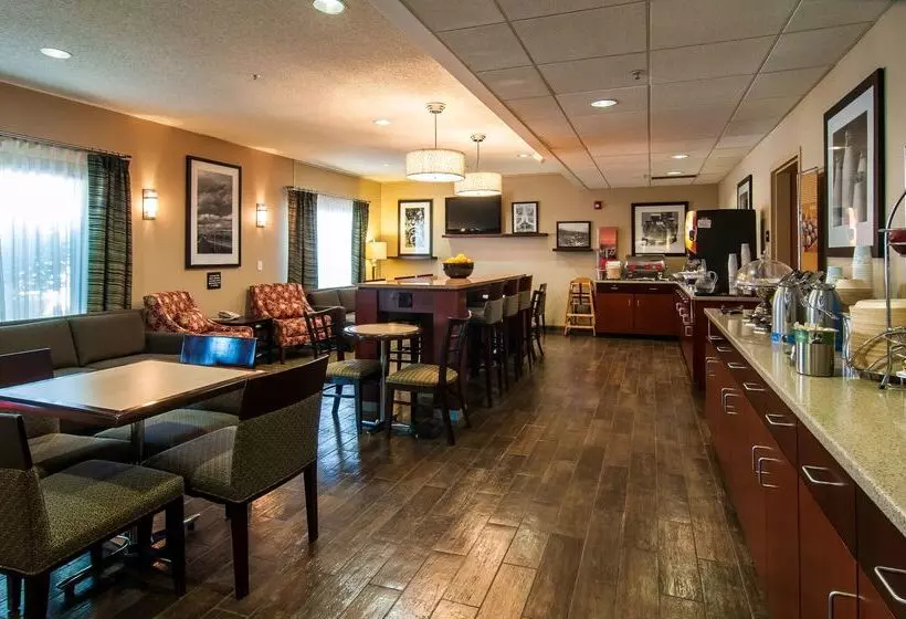 בית מלון כפרי Hampton Inn Boise  Airport