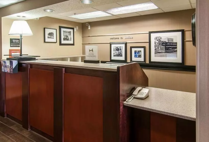 בית מלון כפרי Hampton Inn Boise  Airport