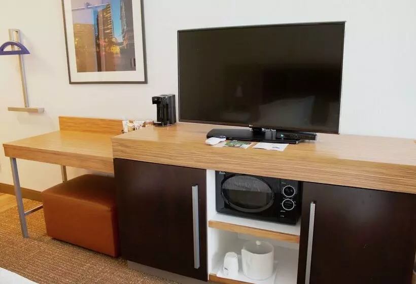 בית מלון כפרי Hampton Inn Boise  Airport