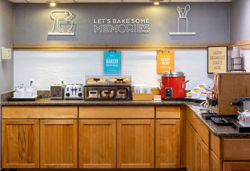 호텔 Hampton Inn Chester