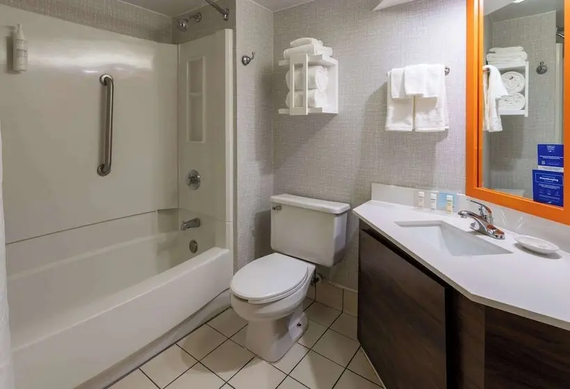 ホテル Hampton Inn Chester South