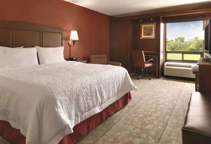 Отель Hampton Inn Cincinnati/kings Island