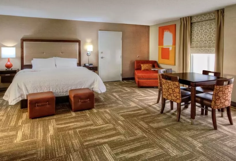 Отель Hampton Inn Corinth