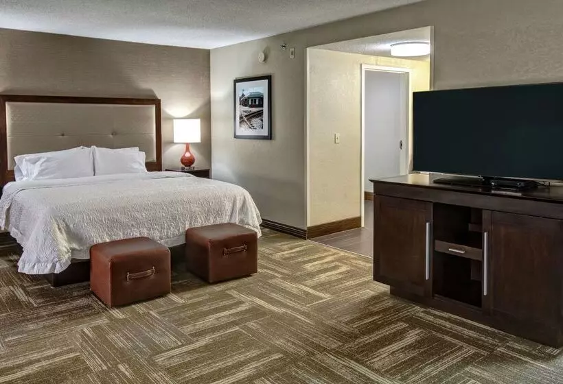 Отель Hampton Inn Corinth