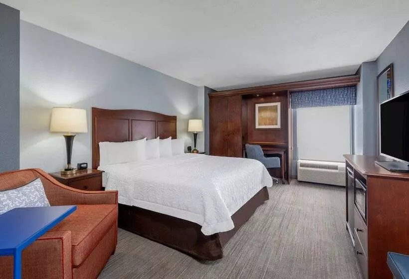 酒店 Hampton Inn Denverinternational Airport