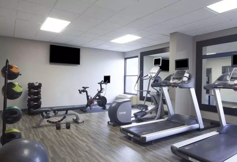 Отель Hampton Inn Evansville