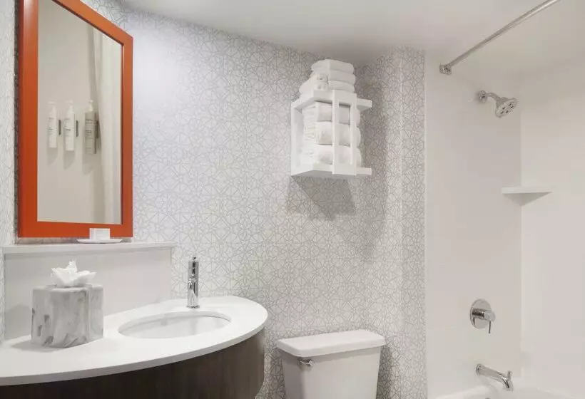 Отель Hampton Inn Evansville