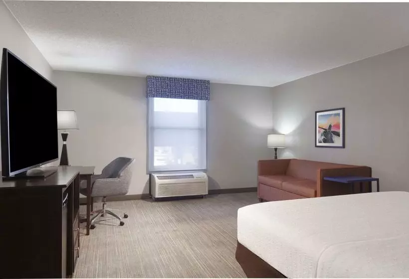 Отель Hampton Inn Evansville