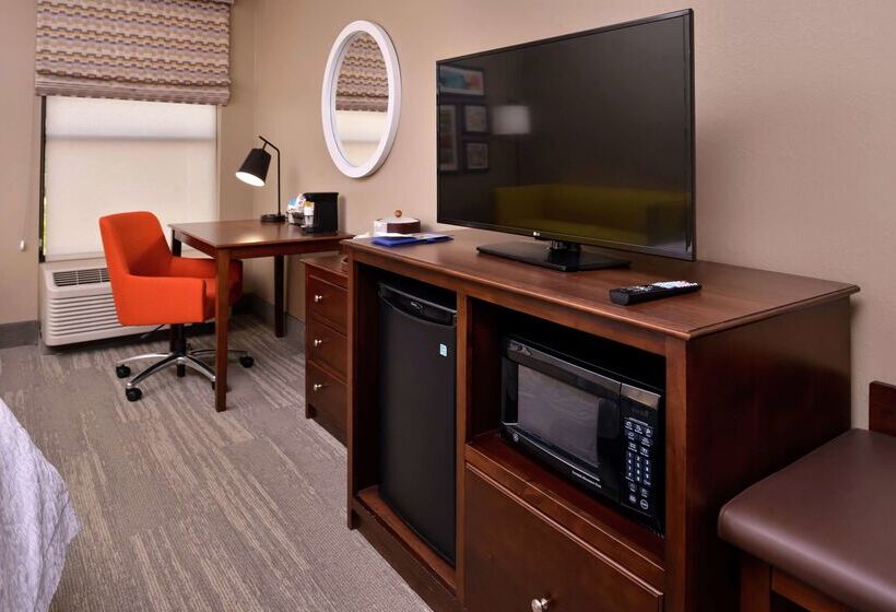 Hotel Hampton Inn Florence Midtown Near University Of North Alabama