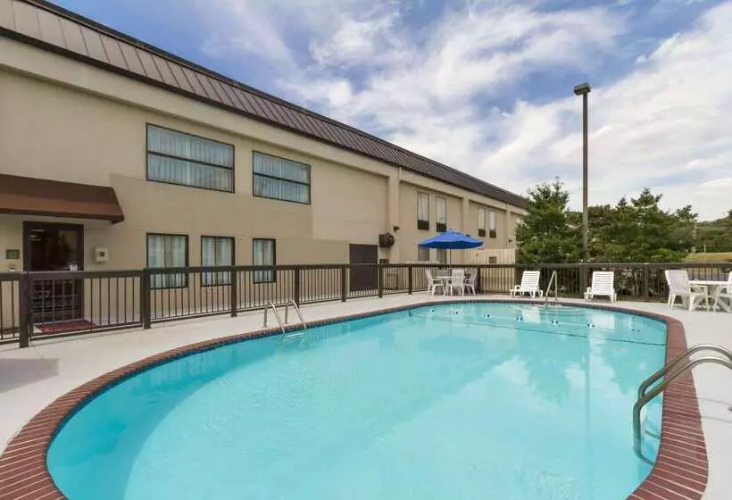 Отель Hampton Inn Forrest City