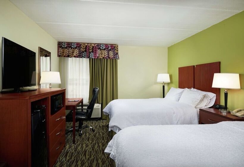 Отель Hampton Inn Franklin