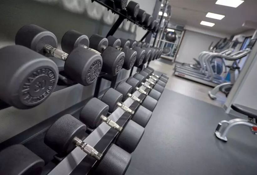 Отель Hampton Inn By Hilton Harrisburg West